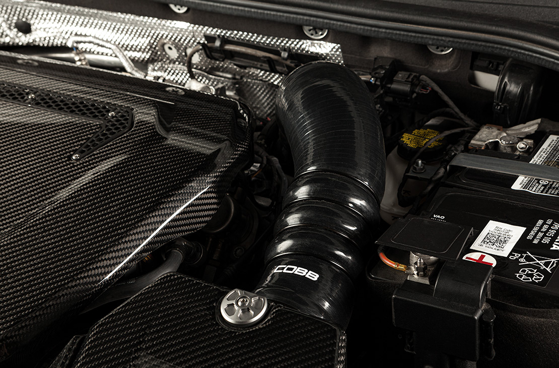 Volkswagen Redline Carbon Fiber Intake  (Mk8) GTI