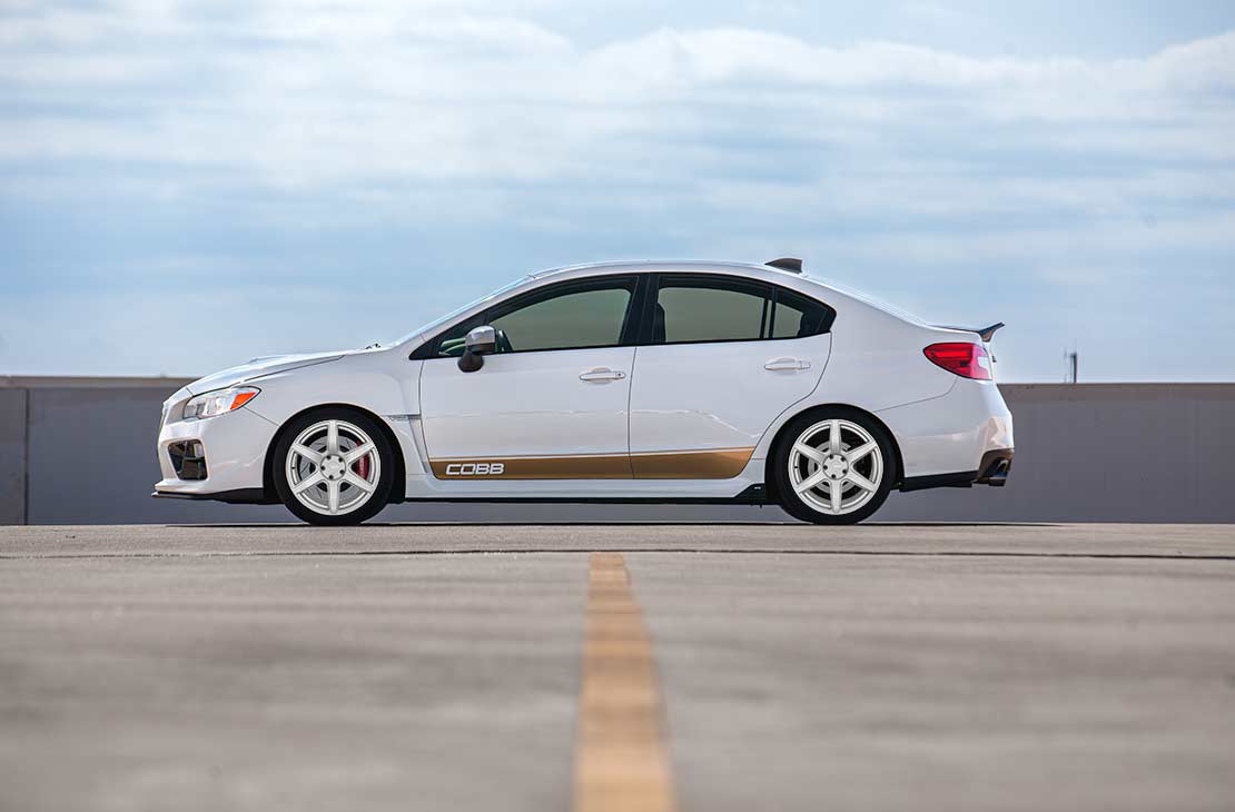 COBB Performance Series ST-01, 18x9.5 ET40, 5x114.3, Silver