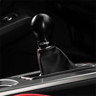 Honda Short Weighted COBB Knob Civic Type R (FL5) / Civic Si (FE1) / Acura Integra Type S (DE5)