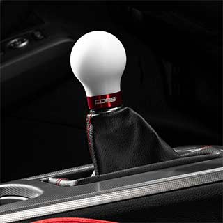 Honda Short Weighted COBB Knob Civic Type R (FL5) / Civic Si (FE1) / Acura Integra Type S (DE5)