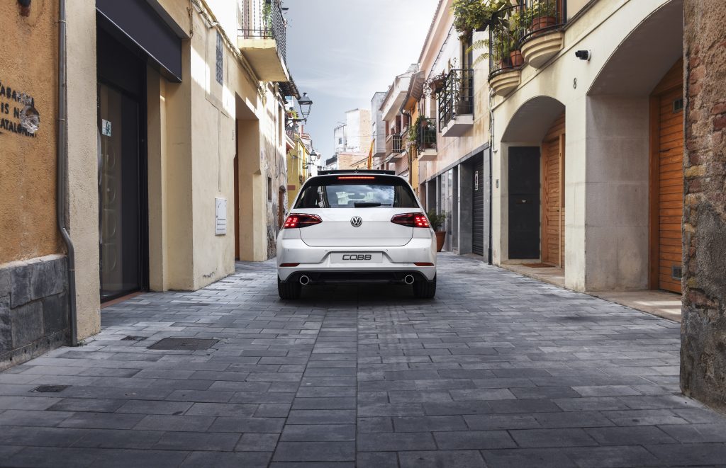 VW_GTI_MK7_Rodri Yufe_Rear_white