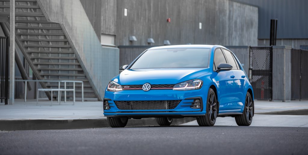 blu gti crop